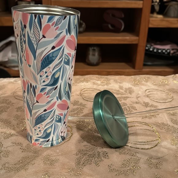 Tal Cup - Picture 2 of 3